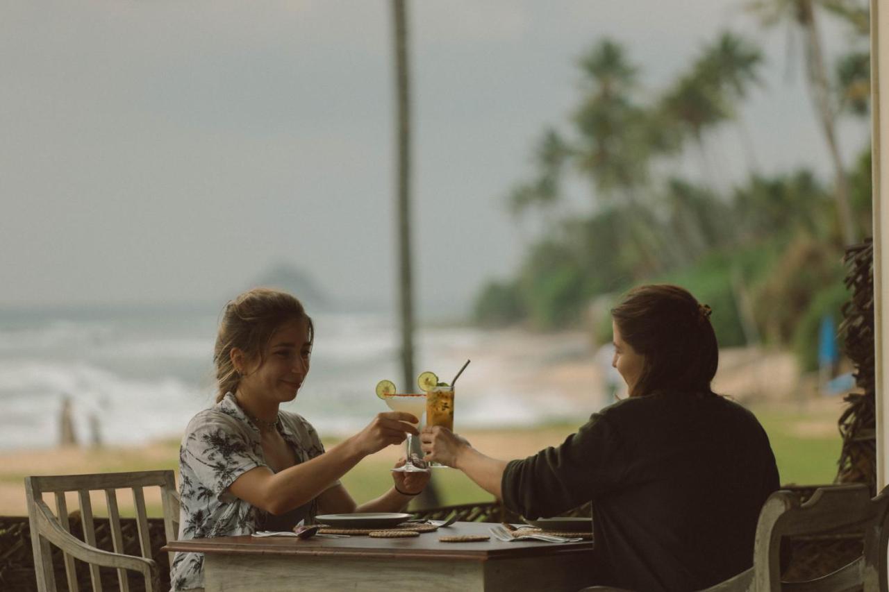 Naomi Beach Resort - Adults Only Weligama Esterno foto