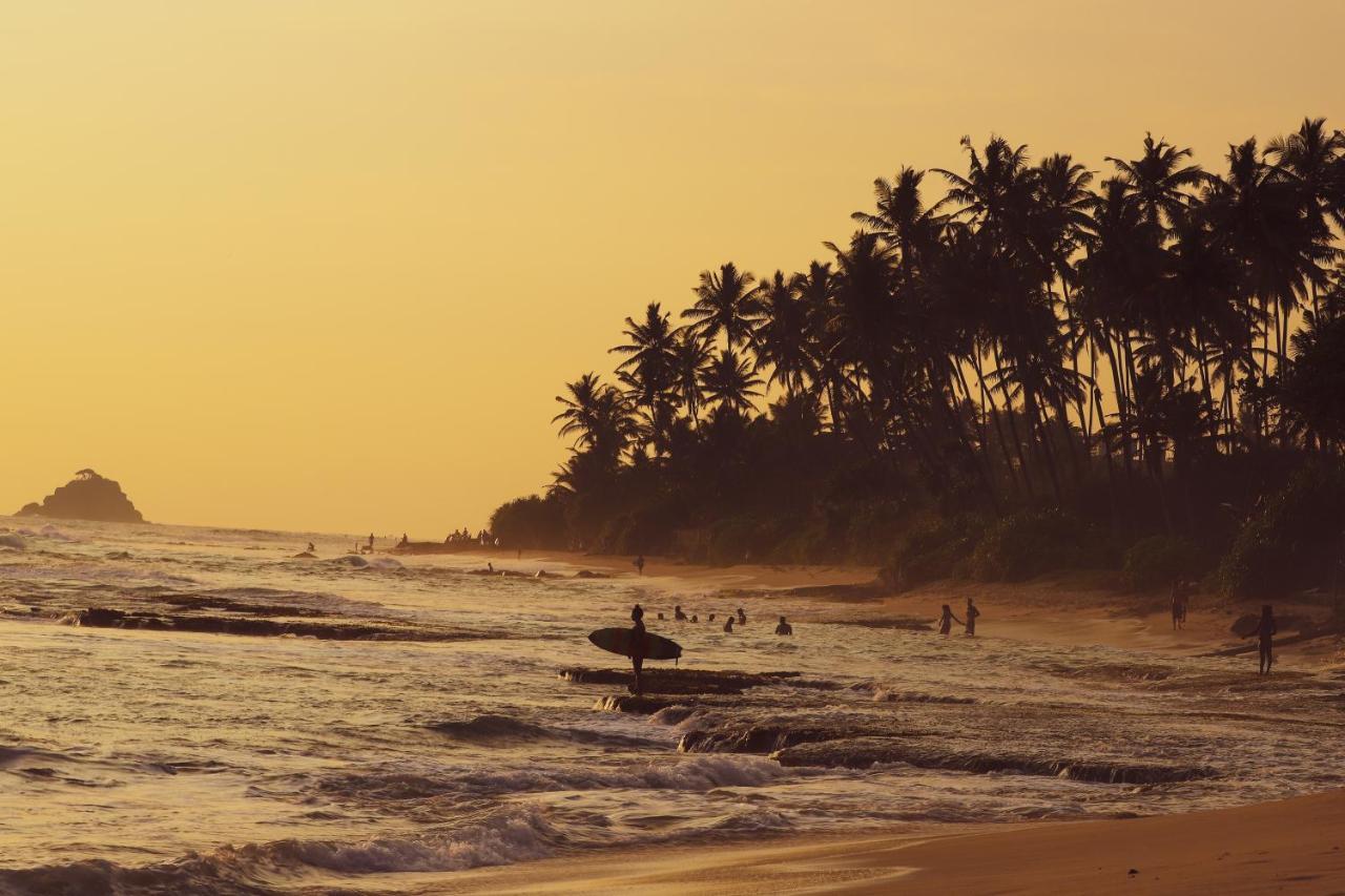 Naomi Beach Resort - Adults Only Weligama Esterno foto