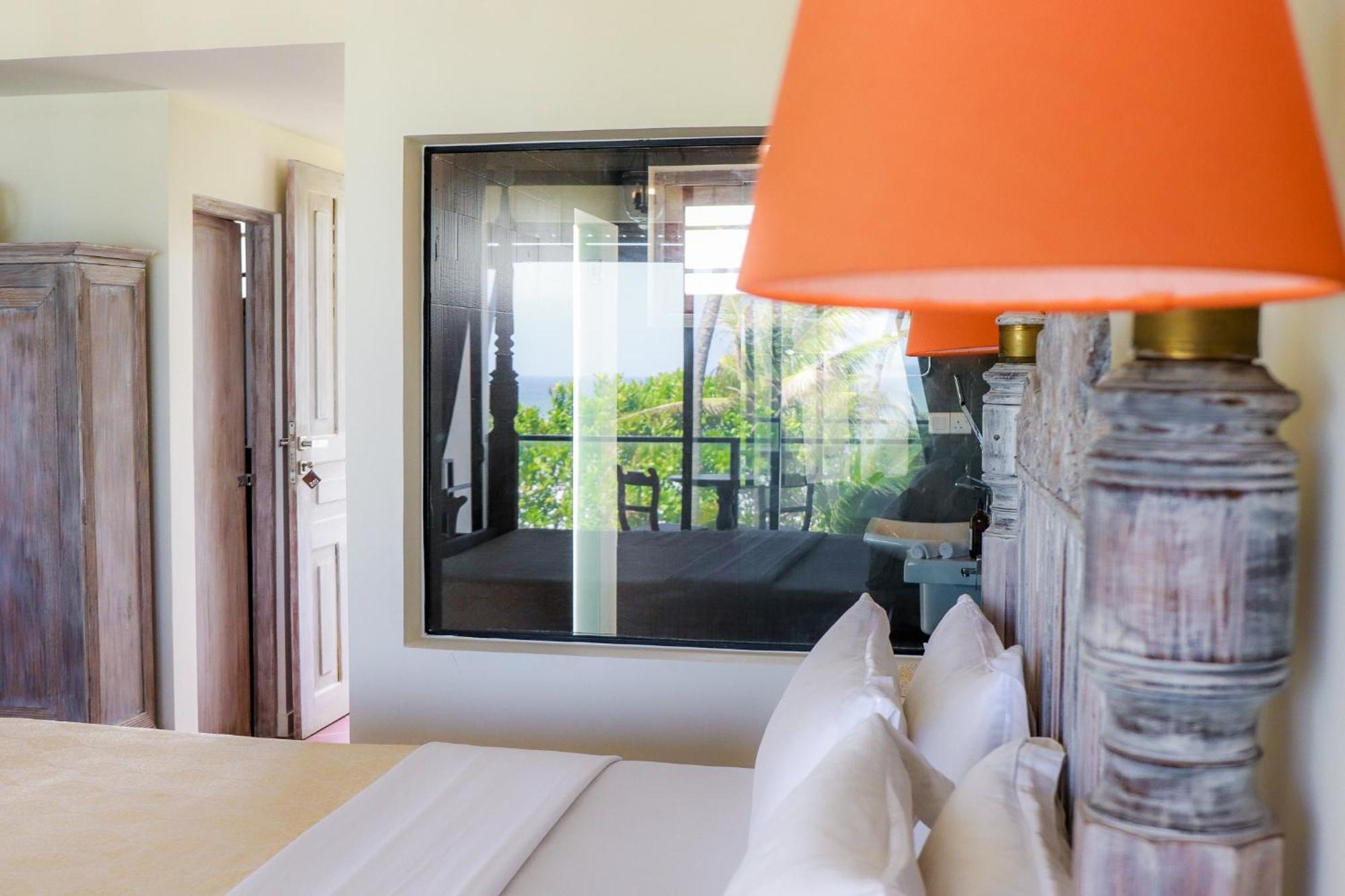 Naomi Beach Resort - Adults Only Weligama Esterno foto
