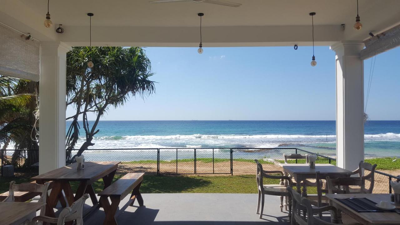 Naomi Beach Resort - Adults Only Weligama Esterno foto